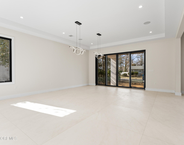 150 Ampere Avenue - Photo Thumbnail 8