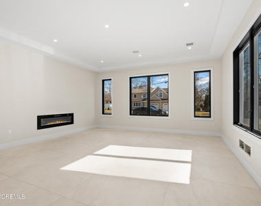 150 Ampere Avenue - Photo Thumbnail 6