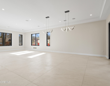 150 Ampere Avenue - Photo Thumbnail 9
