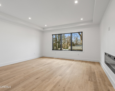 150 Ampere Avenue - Photo Thumbnail 34