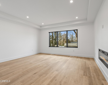 150 Ampere Avenue - Photo Thumbnail 33