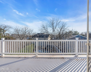 609 15th Avenue - Photo Thumbnail 75