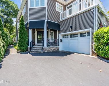 609 15th Avenue - Photo Thumbnail 1