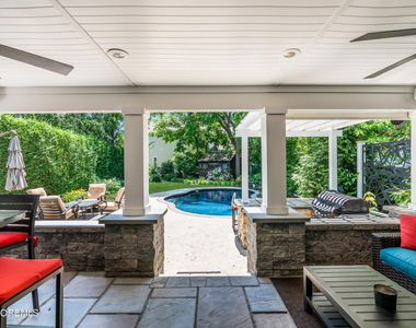 609 15th Avenue - Photo Thumbnail 107