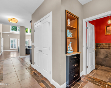 609 15th Avenue - Photo Thumbnail 6
