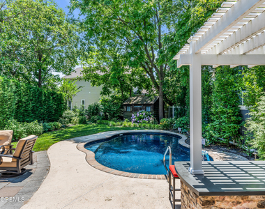 609 15th Avenue - Photo Thumbnail 101
