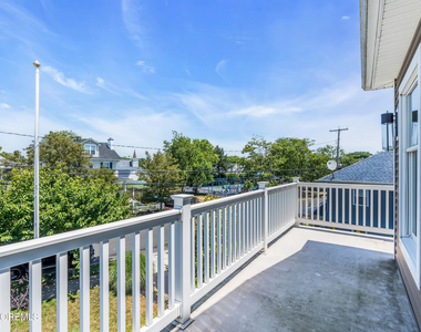609 15th Avenue - Photo Thumbnail 94