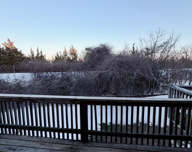 1511 Railroad Avenue - Photo Thumbnail 10