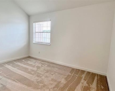 3901 Travis Street - Photo Thumbnail 17