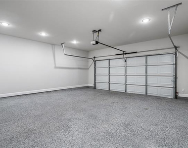 101 Gardenia Drive - Photo Thumbnail 29