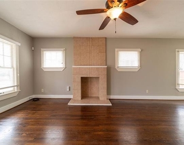 2226 W Rosedale Street S - Photo Thumbnail 2