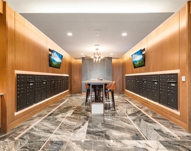 7901 Windrose Avenue - Photo Thumbnail 34