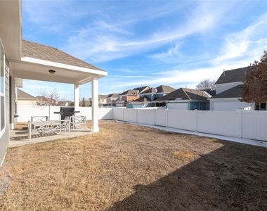 9108 Blackstone Drive - Photo Thumbnail 27