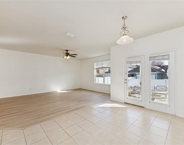 9108 Blackstone Drive - Photo Thumbnail 3