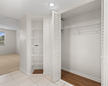 1801 Eleuthera Point - Photo Thumbnail 22