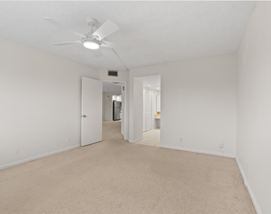 1801 Eleuthera Point - Photo Thumbnail 10