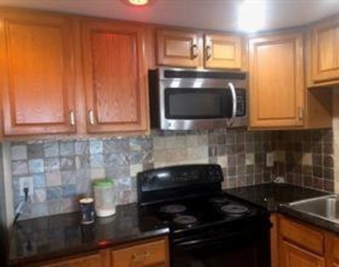 4174 Inverrary Drive - Photo Thumbnail 33