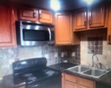 4174 Inverrary Drive - Photo Thumbnail 13