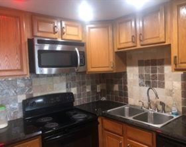 4174 Inverrary Drive - Photo Thumbnail 32