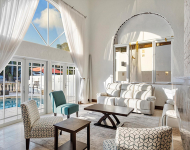 1421 Ponce De Leon - Photo Thumbnail 46
