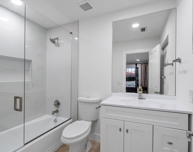 1421 Ponce De Leon - Photo Thumbnail 62