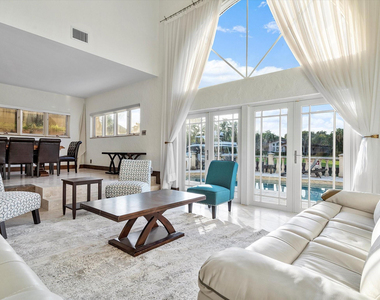 1421 Ponce De Leon - Photo Thumbnail 48