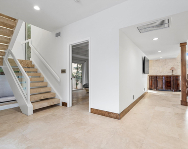 1421 Ponce De Leon - Photo Thumbnail 33