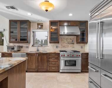 1421 Ponce De Leon - Photo Thumbnail 35