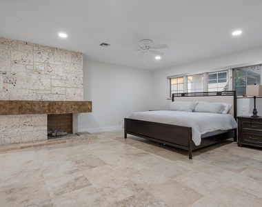 1421 Ponce De Leon - Photo Thumbnail 63