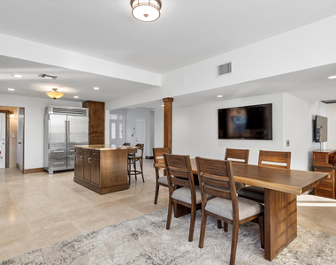 1421 Ponce De Leon - Photo Thumbnail 41