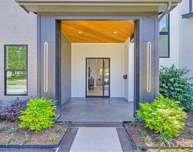 3932 Cortez Drive - Photo Thumbnail 3