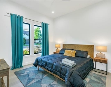 3932 Cortez Drive - Photo Thumbnail 18