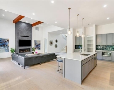 3932 Cortez Drive - Photo Thumbnail 15