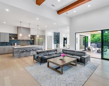 3932 Cortez Drive - Photo Thumbnail 7
