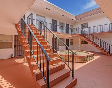 230 Sw 1st Street - Photo Thumbnail 16