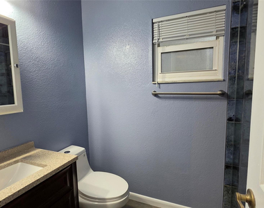 426 Tulip Drive - Photo Thumbnail 14