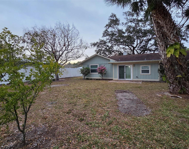 426 Tulip Drive - Photo Thumbnail 23