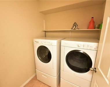 3217 Jackal Drive - Photo Thumbnail 23