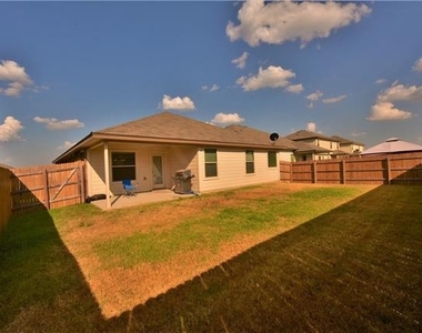 3217 Jackal Drive - Photo Thumbnail 25
