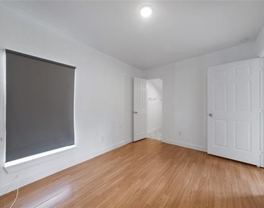 3214 King Street - Photo Thumbnail 17