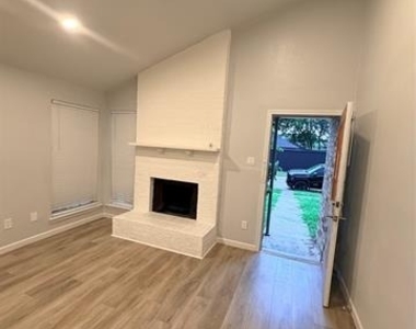 337 Conger Drive - Photo Thumbnail 17