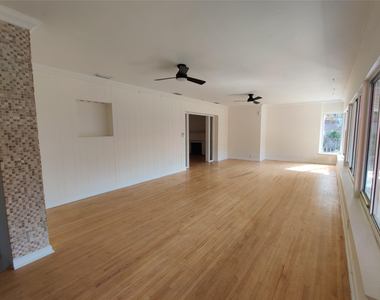 733 Ne 18th Avenue - Photo Thumbnail 31