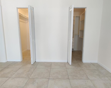 733 Ne 18th Avenue - Photo Thumbnail 50