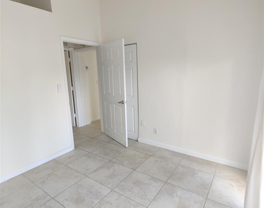 733 Ne 18th Avenue - Photo Thumbnail 40