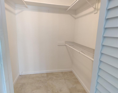 733 Ne 18th Avenue - Photo Thumbnail 52