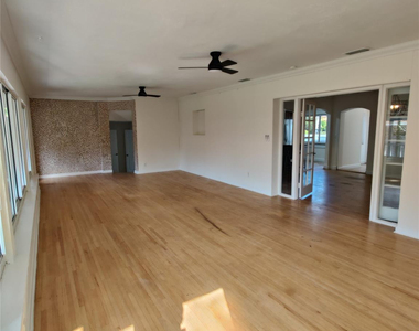 733 Ne 18th Avenue - Photo Thumbnail 29