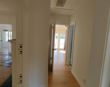733 Ne 18th Avenue - Photo Thumbnail 7