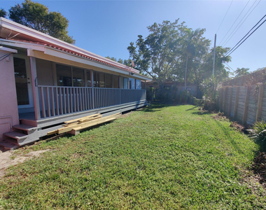 733 Ne 18th Avenue - Photo Thumbnail 73