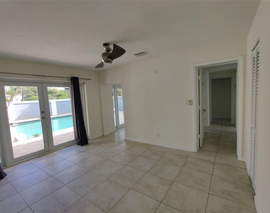733 Ne 18th Avenue - Photo Thumbnail 49