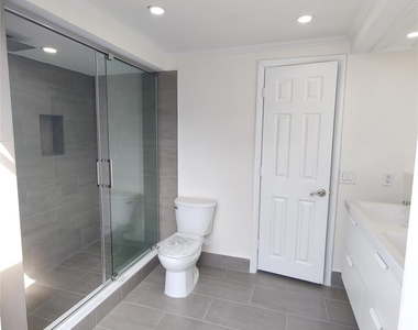 733 Ne 18th Avenue - Photo Thumbnail 62